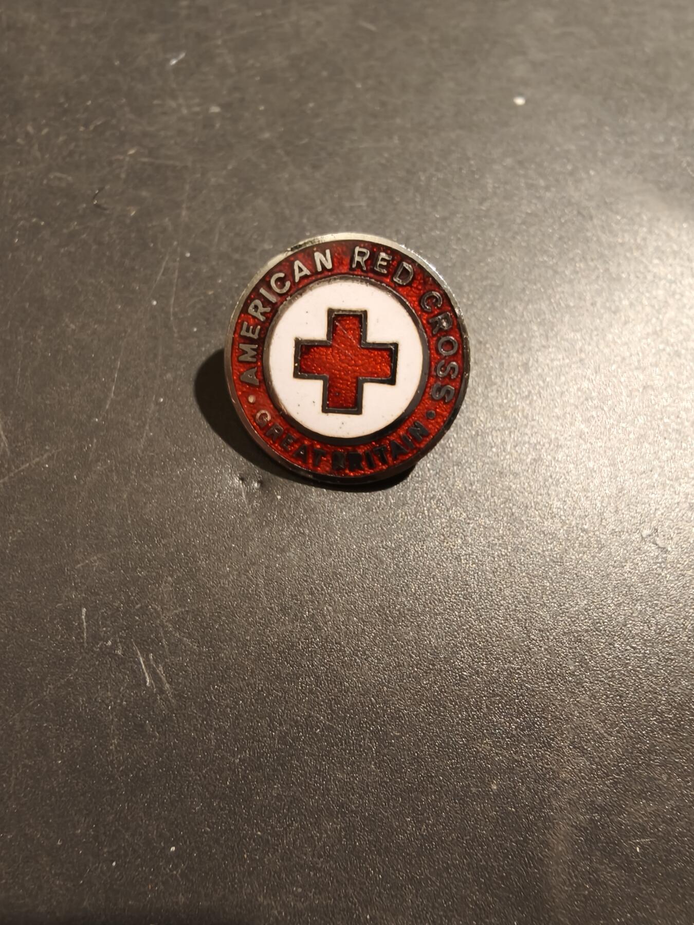 老王徽章第181期 美国红十字会证章