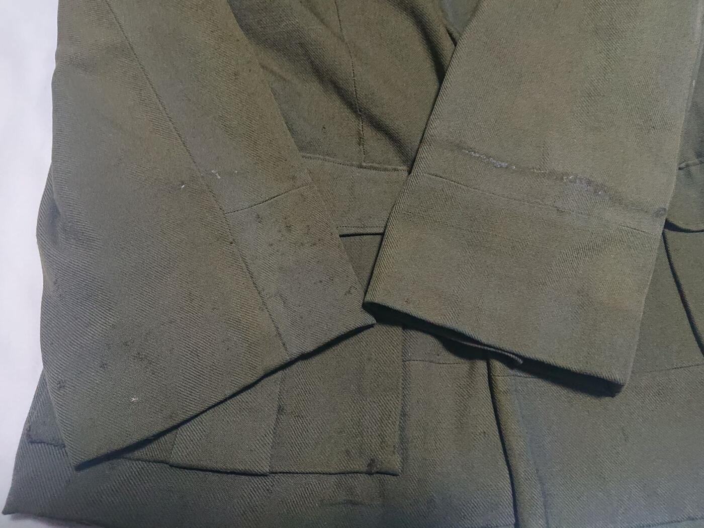 【第伍場】近代勋奖章徽章服饰杂项专场 抗战胜利初期—杜聿明同款翻领军官常服