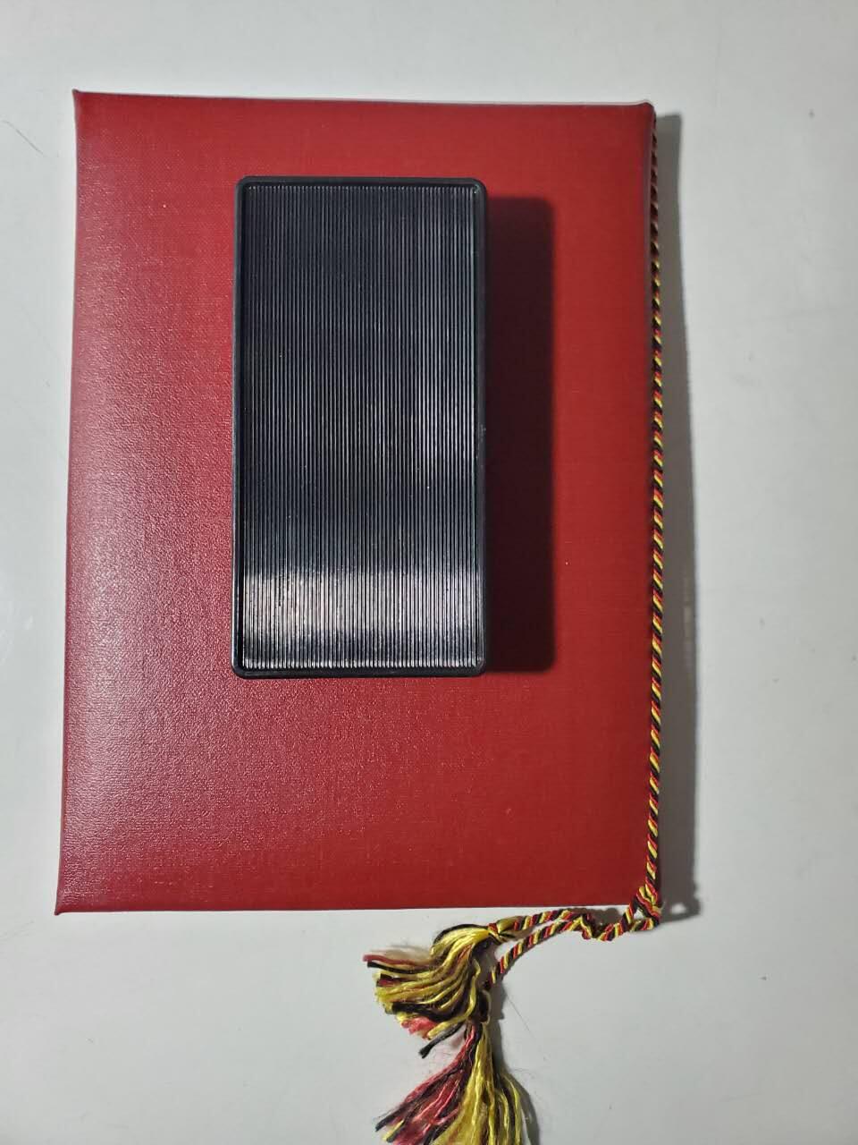 韵星假日军品类拍卖第40期 -- Rimey Holidays Militaria Auction 40 民主德国第一版无国徽版本内务部武装力量银级优秀服务奖章带原盒带证书一套