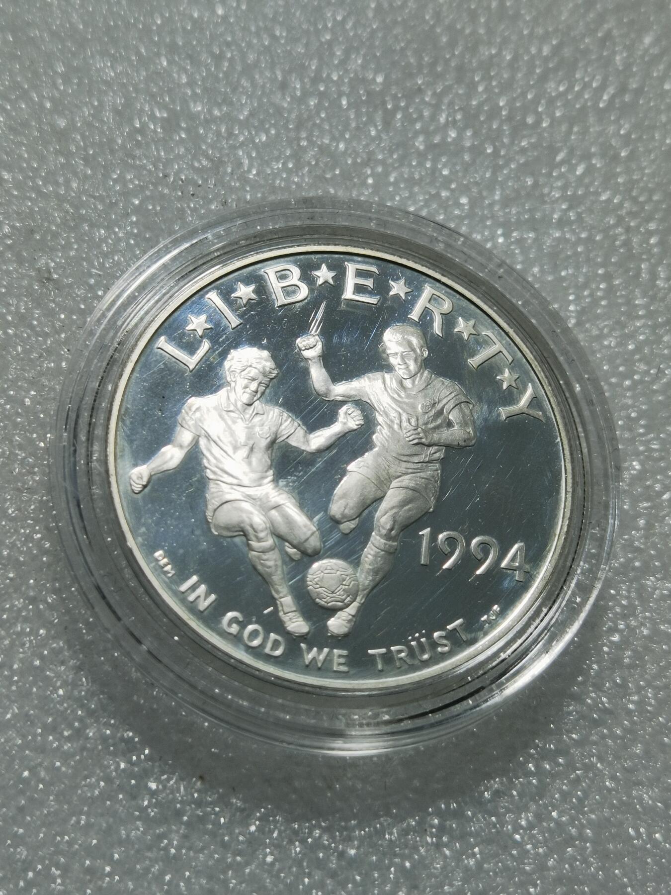 天下钱庄专场欢迎参拍 美国一美元银币，26.7克90银