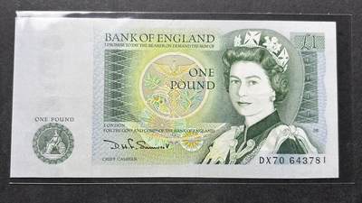 【金马踏春，泉马奔腾】2026 年新年贺岁场，（定于年初五接财神截拍）祝各位老板马到成功，马上有钱，愿岁岁平安喜乐顺遂 - 英国牛顿女王 1 英镑纸币，尾号 781