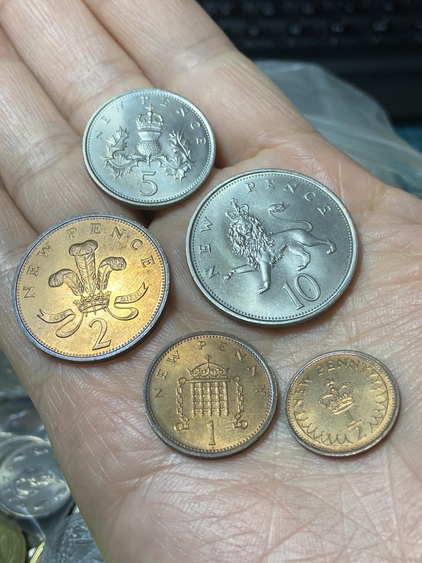 2026年第二十二场(总第一百九十一场）外国好品散币场(免佣金) 英国🇬🇧十进制第一版首发年套币5枚