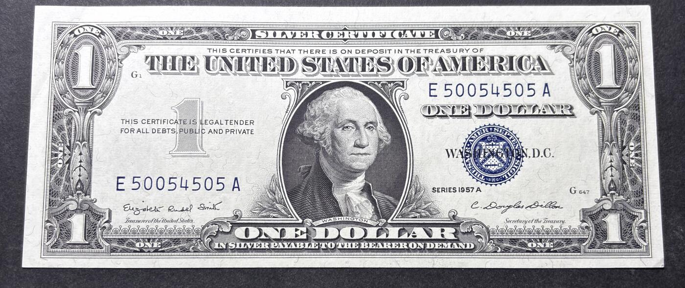 【金马踏春，泉马奔腾】2026 年新年贺岁场，（定于年初五接财神截拍）祝各位老板马到成功，马上有钱，愿岁岁平安喜乐顺遂 少见 1957 年蓝印版美国 1 美元，尾号 505 人三号