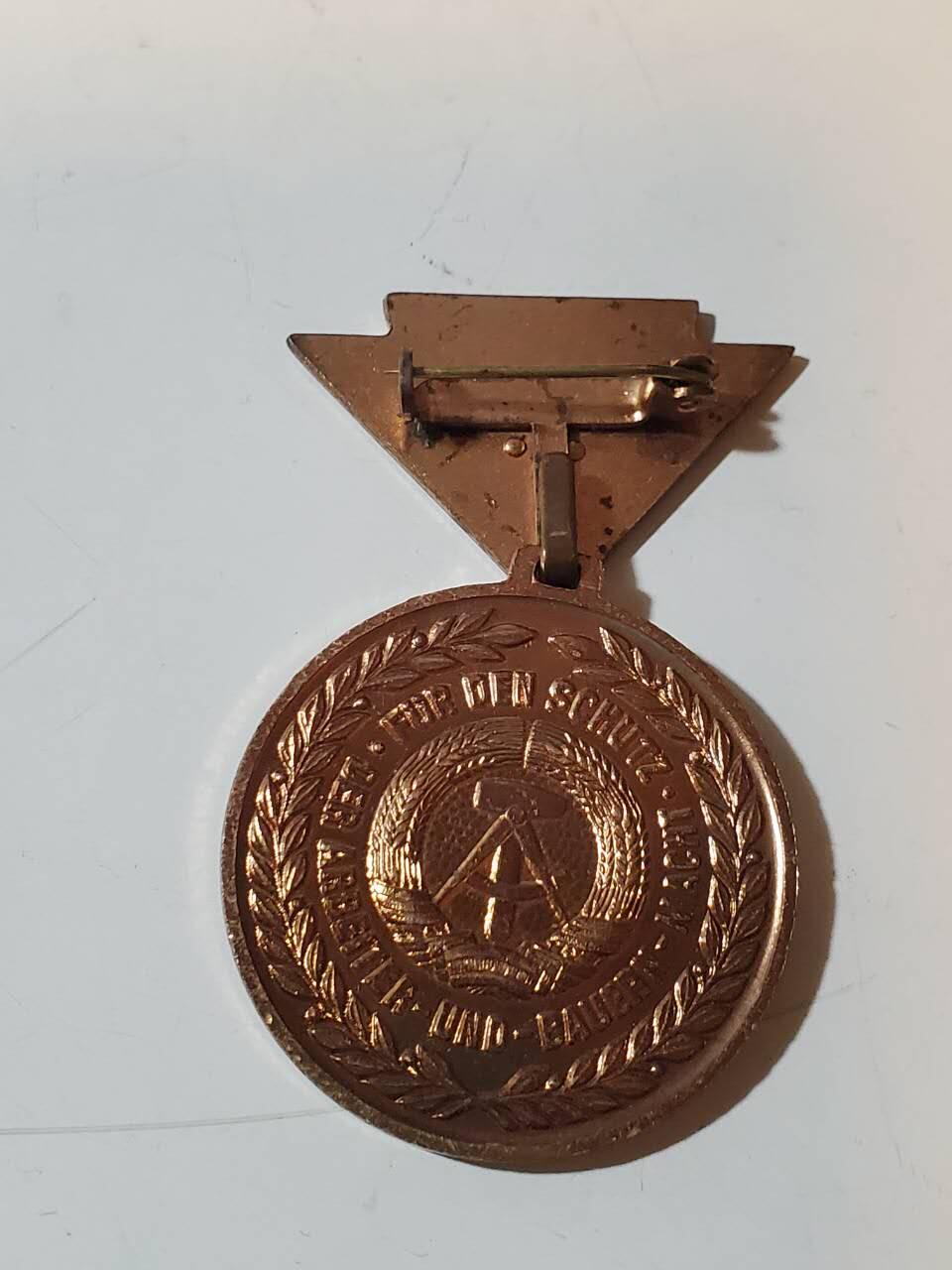 韵星假日军品类拍卖第40期 -- Rimey Holidays Militaria Auction 40 民主德国预备役铜级预备役军官服务奖章