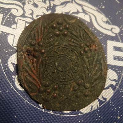 【第伍場】近代勋奖章徽章服饰杂项专场 - 【时间静止】抗战胜利初期第一版模压军官帽徽半成品