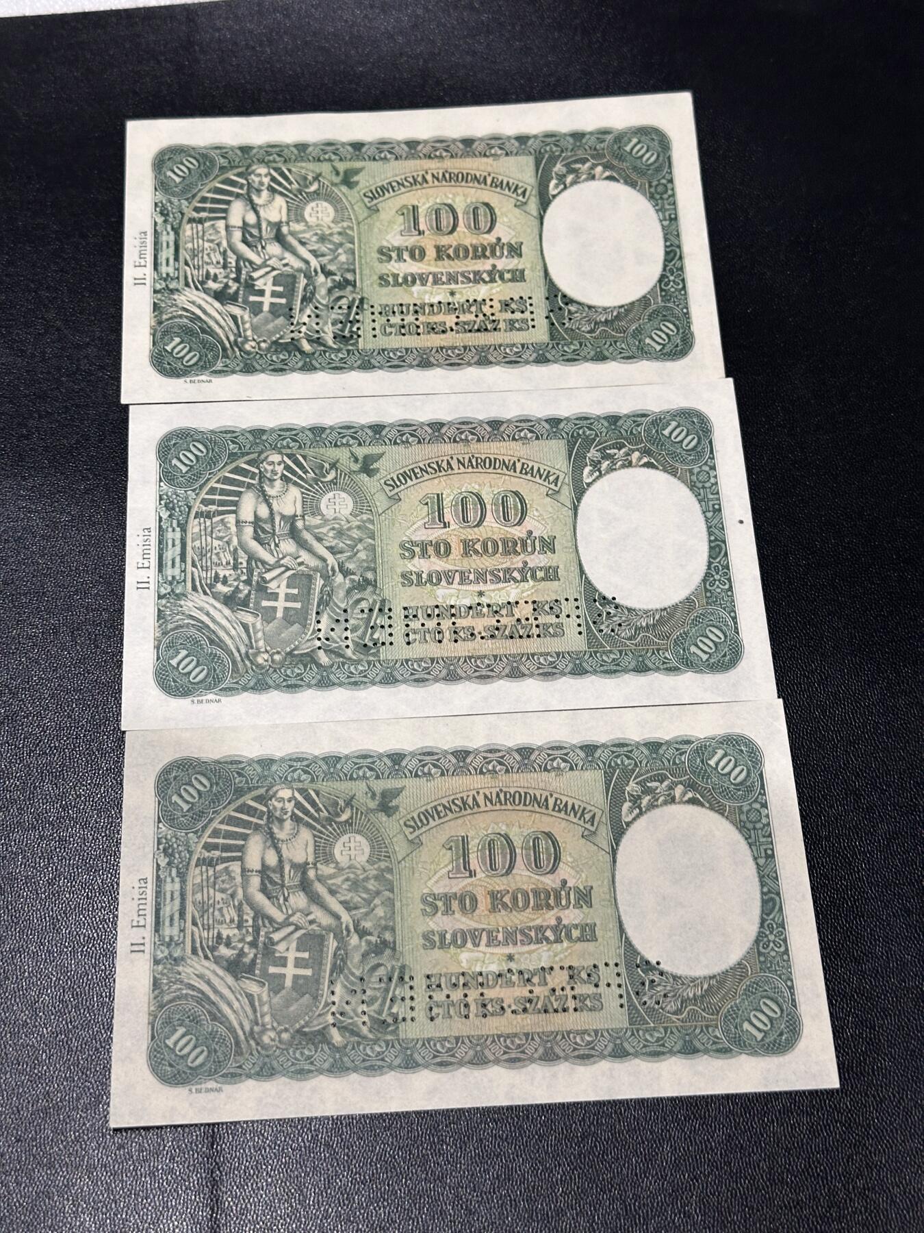 《外钞收藏家》第六百一十期（新年假期场/年后快递恢复正常再发货）（长期征集拍品、欢迎藏友们联系合作） 1939年斯洛伐克100克朗 样票 3张一起 UNC- 角有小折等瑕疵