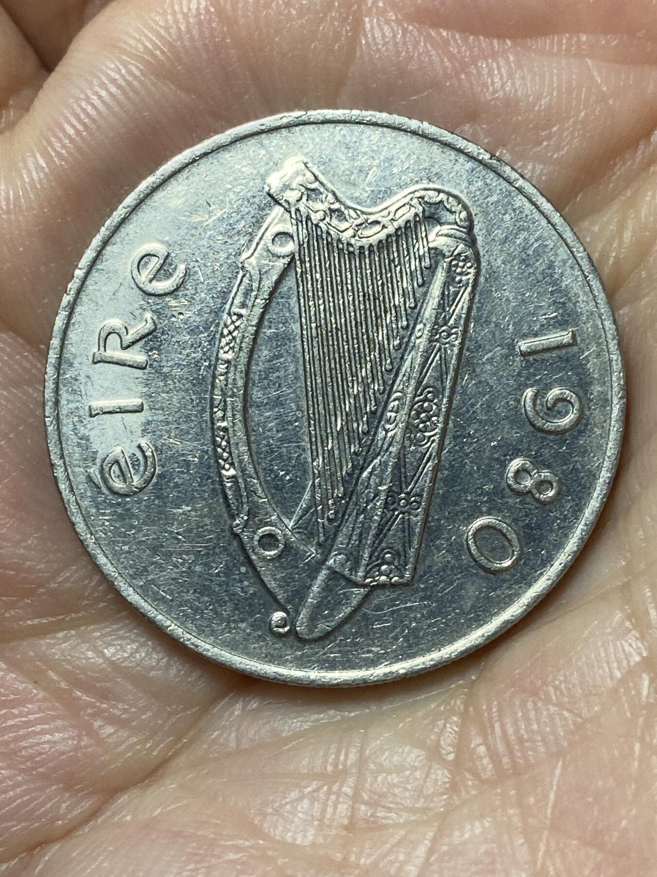 2026年第二十二场(总第一百九十一场）外国好品散币场(免佣金) 爱尔兰🇮🇪1980年10便士(共和国时期第二套第一版)