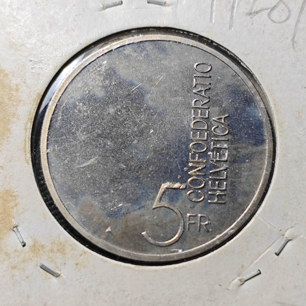 KK钱币收藏小铺  第399期  百期特拍（四拍之三）2月预留时间 周末发货  1985瑞士5法郎纪念币 好品