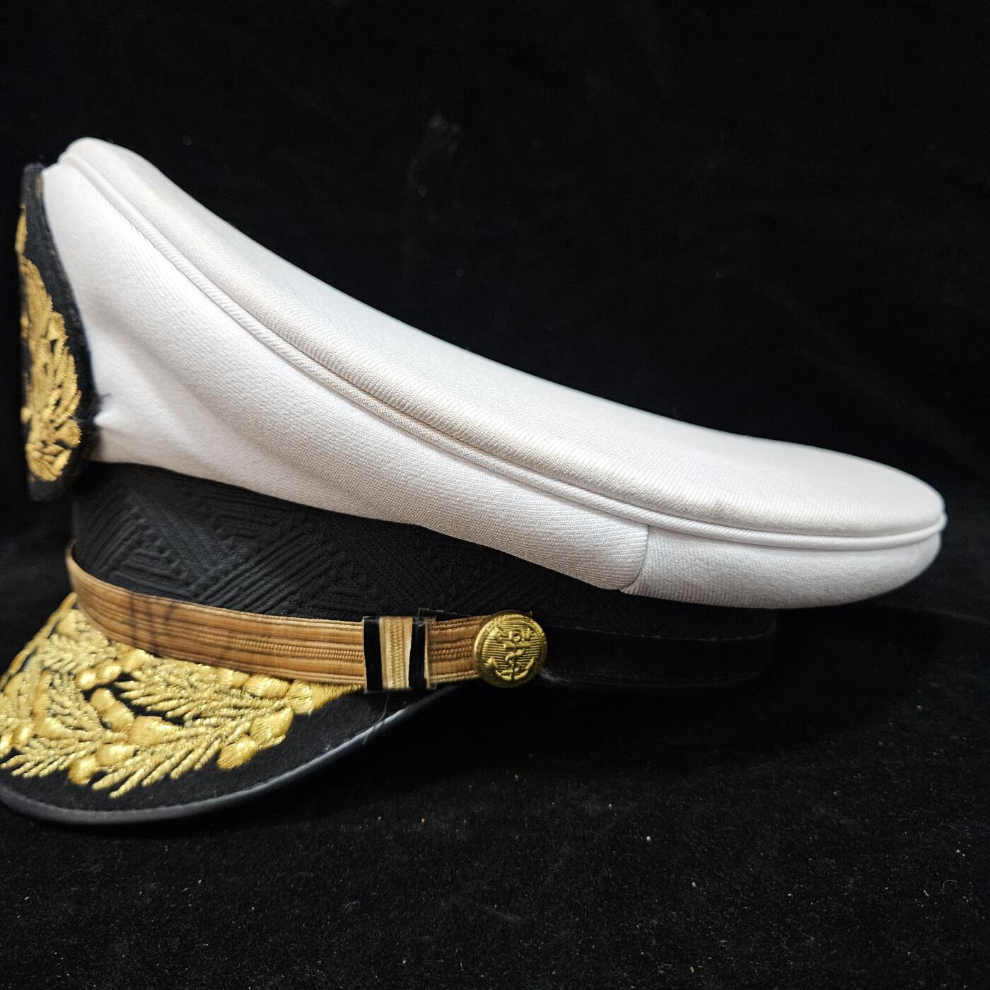 0元起拍勋章 第333期 咸鱼国勋章拍卖专场 2月11日（周三）下午6：00开始 印尼海军将官大檐帽 58cm