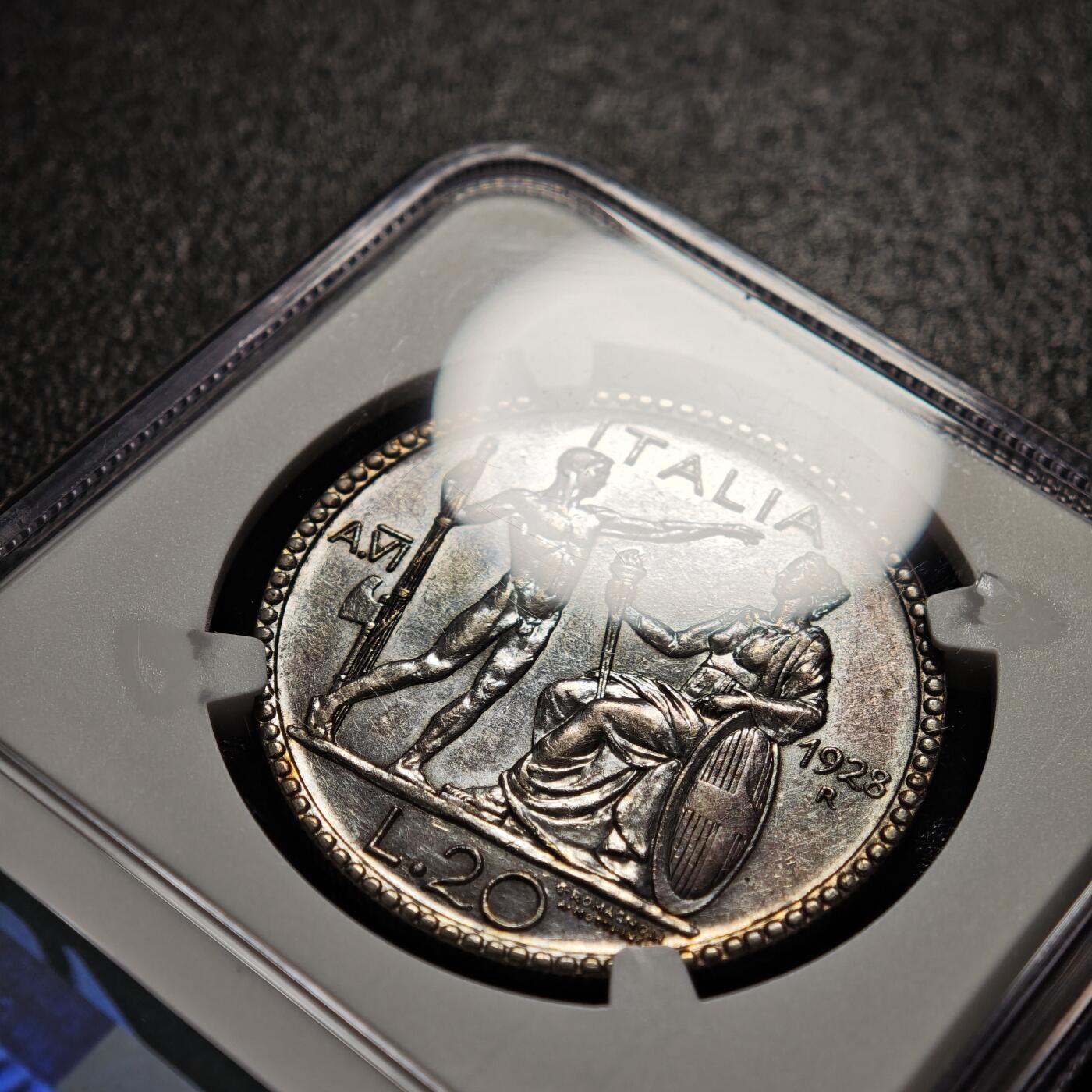 【德藏】世界币章拍卖第165期（拍品征集中~欢迎藏友联系） 1928年 意大利伊曼纽尔三世20里拉银币 NGC AU55