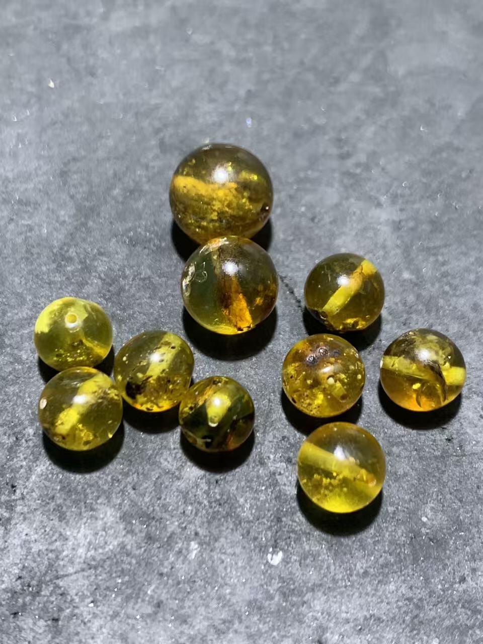 乌克兰原矿金珀通货珠子一组
