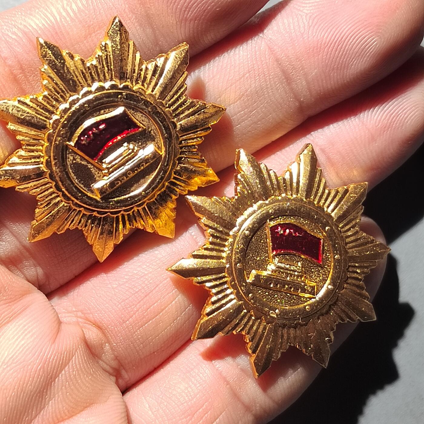 PCAI钱币  10-754 钱币纪念章小专场 纪念章一对