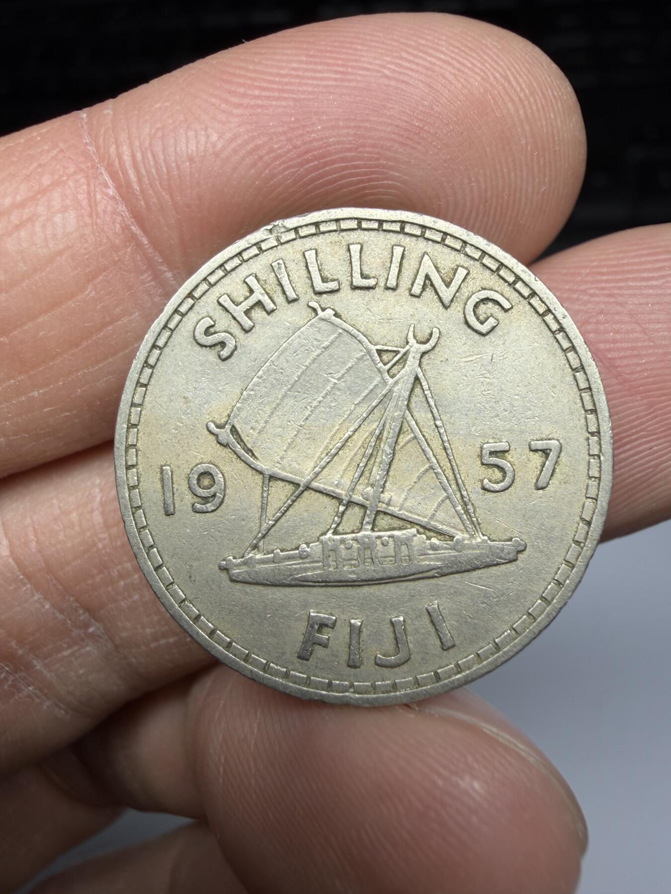 2025年集古藏今外币拍卖第二期-第6场—（总第306拍），可以寄存60天，满160元包邮。 1957年斐济1先令