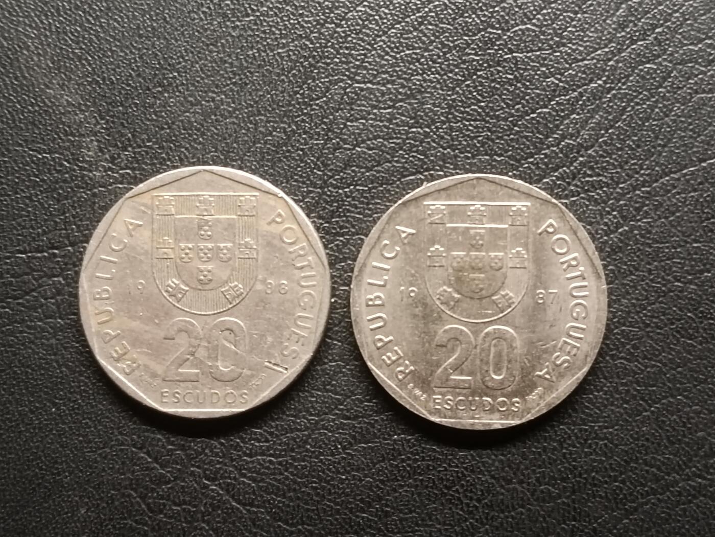 荟藏特别场次第二期——“社长的钢镚堆” 葡萄牙20艾斯库多批量两枚