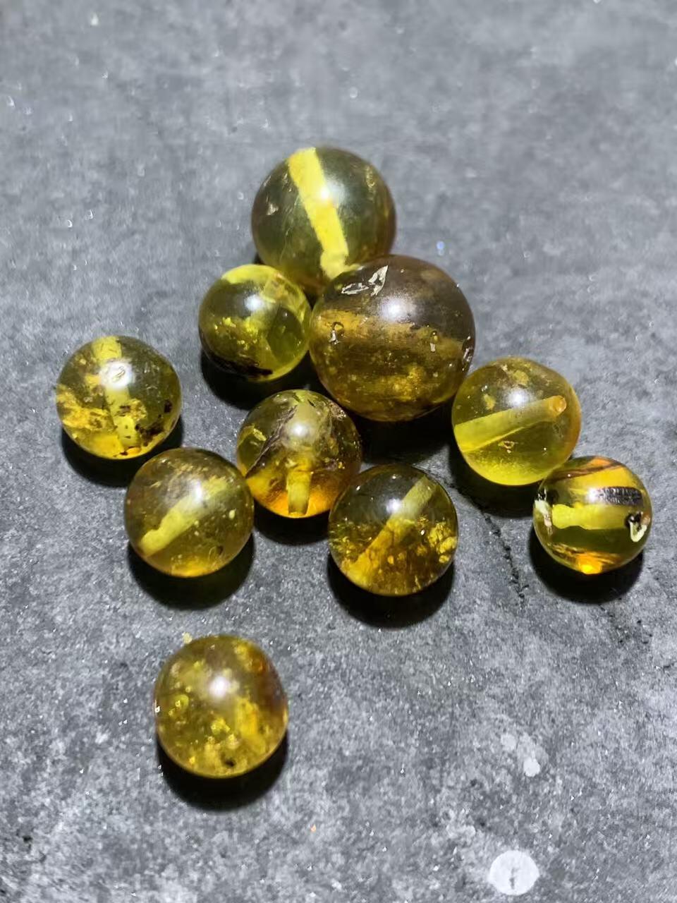 乌克兰原矿金珀通货珠子一组