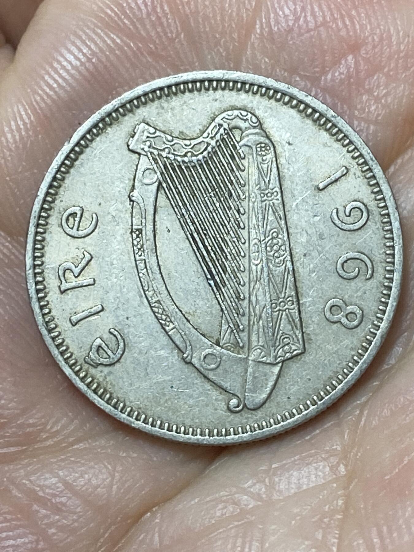 2026年第二十二场(总第一百九十一场）外国好品散币场(免佣金) 爱尔兰🇮🇪1968年1先令(共和国时期第一套第二版)