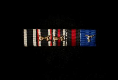 欢庆春节！戎马世界章牌大赏第112期春节大拍  德专场 - 德二德三空军5r略 包含空军四年服役奖章略勋饰 铜制很精美