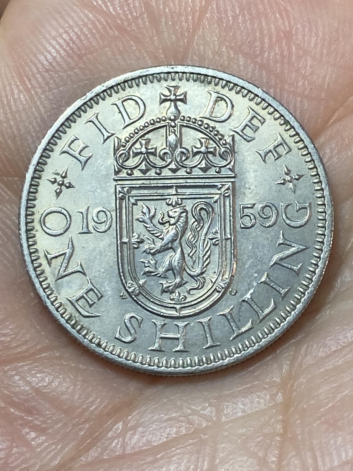 2026年第二十二场(总第一百九十一场）外国好品散币场(免佣金) 稀年–英国🇬🇧1959年1先令(伊丽莎白二世青年桂冠第二版，苏格兰盾徽版，发行量最少年份)
