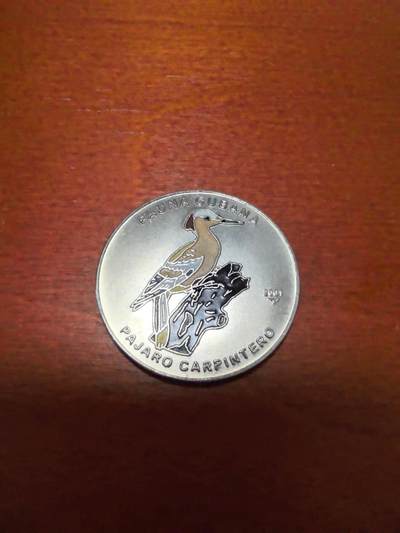 长老汇蛇年精选第九十九场拍卖 -  2001古巴野生动物系列之啄木鸟1比索彩色珐琅质镍包钢币