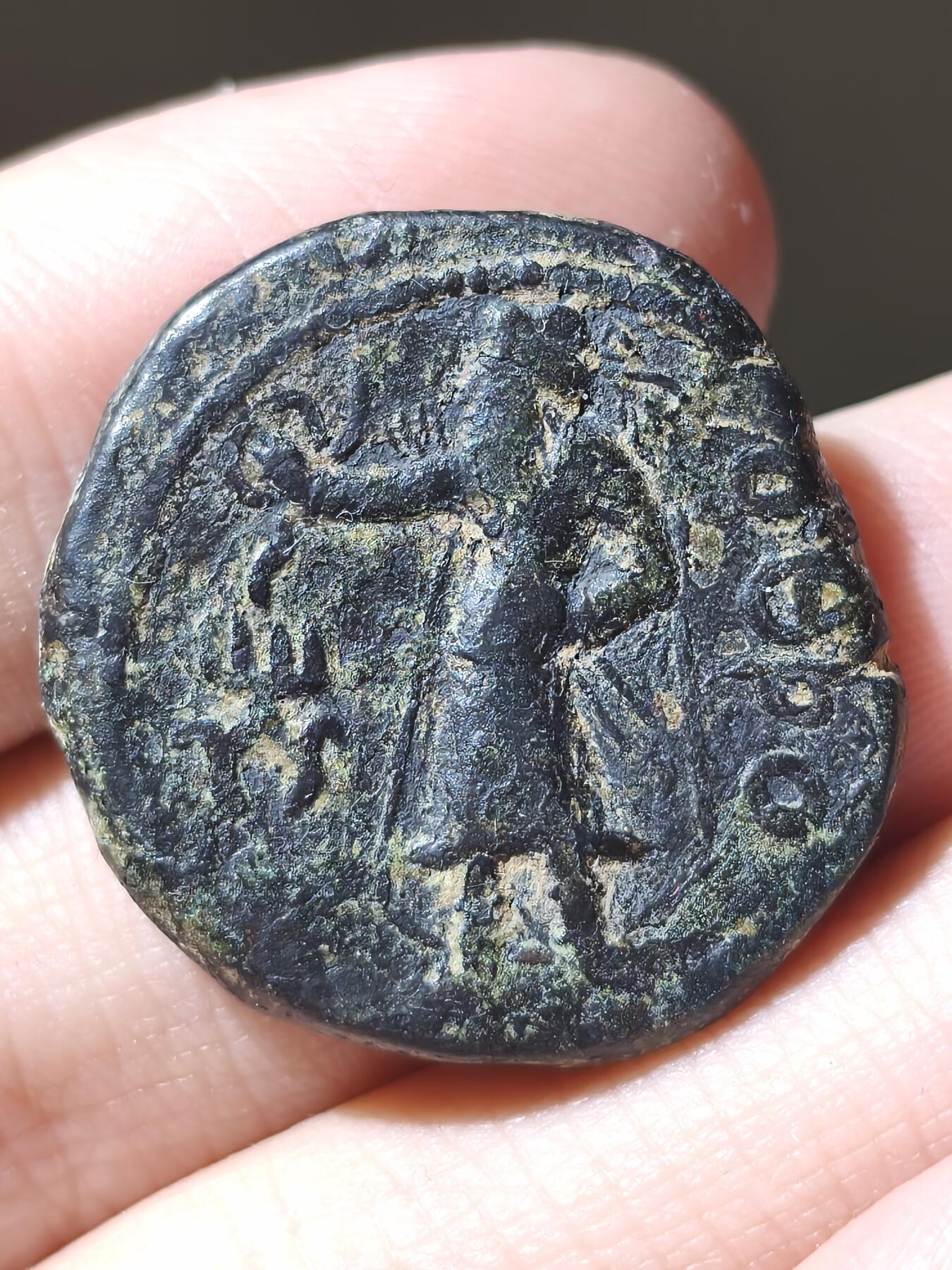 星盘世界钱币二月二十一日初五 世界古典币春节精品大拍 祝各位藏友马年大吉-新年新气象！ 贵霜帝国 迦腻色伽一世 约公元127/8-152年  青铜四德拉克马 火神