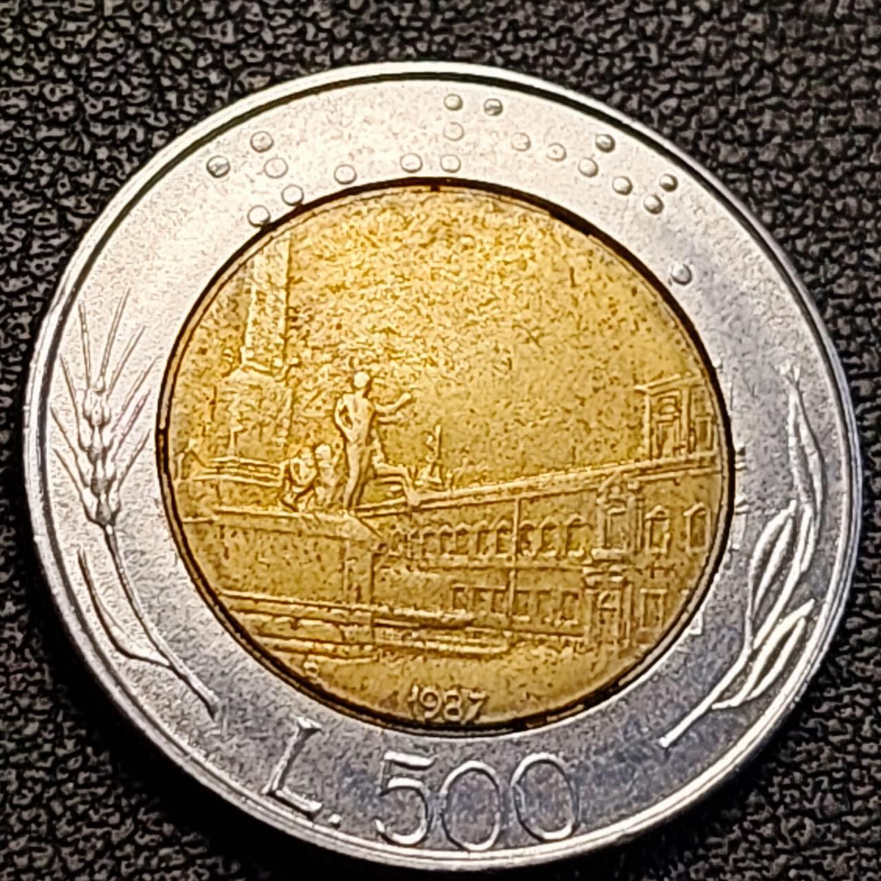 泉币菌-第186场- 小年快乐 精品福利场（本周五和之前的 2月14日发货） 世界首枚双色币 意大利1987年500里拉 罗马建筑雕像 广场 25.8mm