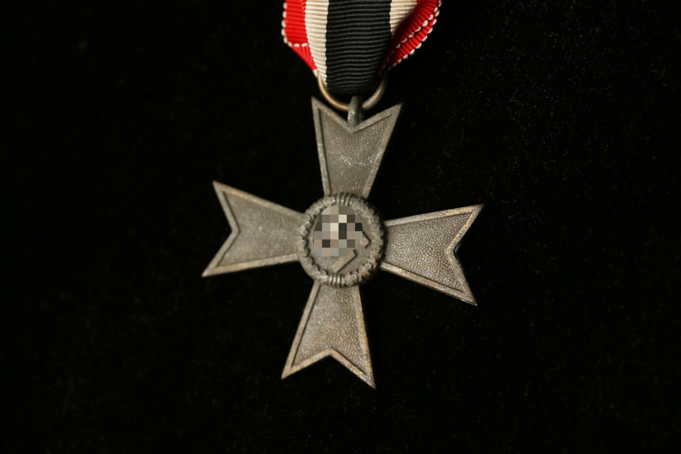 欢庆春节！戎马世界章牌大赏第112期春节大拍  德专场 锌制无剑kvk2奖章