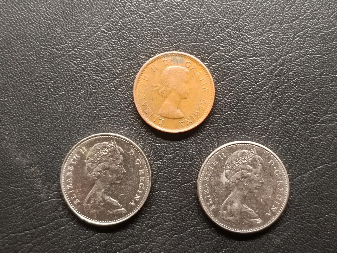 荟藏特别场次第二期——“社长的钢镚堆” 加拿大硬币批量三枚，飘带女王和花冠女王版本