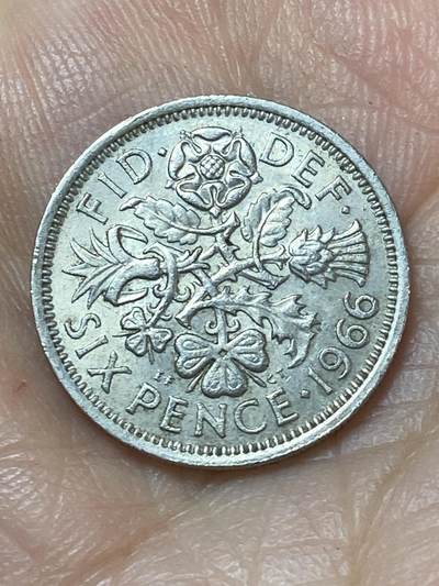 2026年第二十二场(总第一百九十一场）外国好品散币场(免佣金) - 英国🇬🇧1966年6便士(伊丽莎白二世青年桂冠第二版)