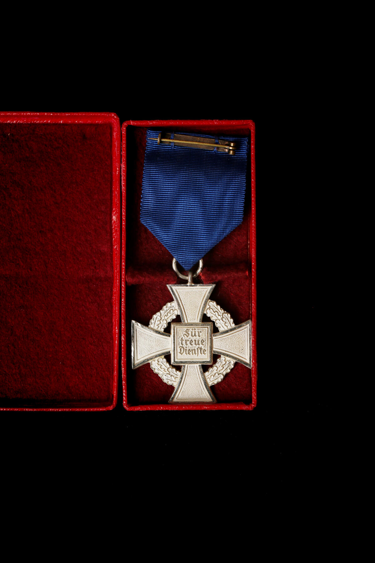 欢庆春节！戎马世界章牌大赏第112期春节大拍  德专场