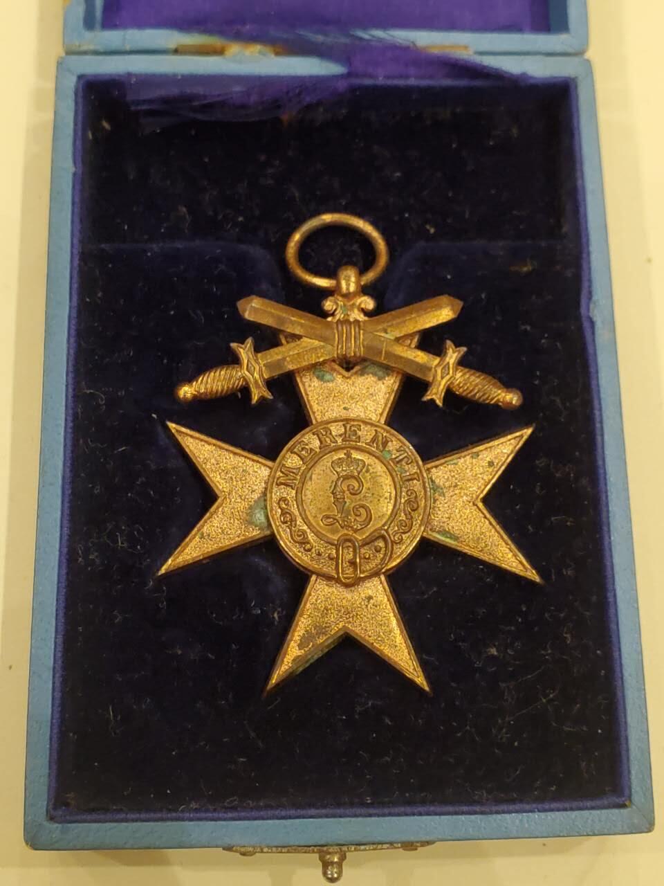 韵星假日军品类拍卖第40期 -- Rimey Holidays Militaria Auction 40 德意志帝国巴伐利亚王国三级功绩奖章mvk3带原盒一套 