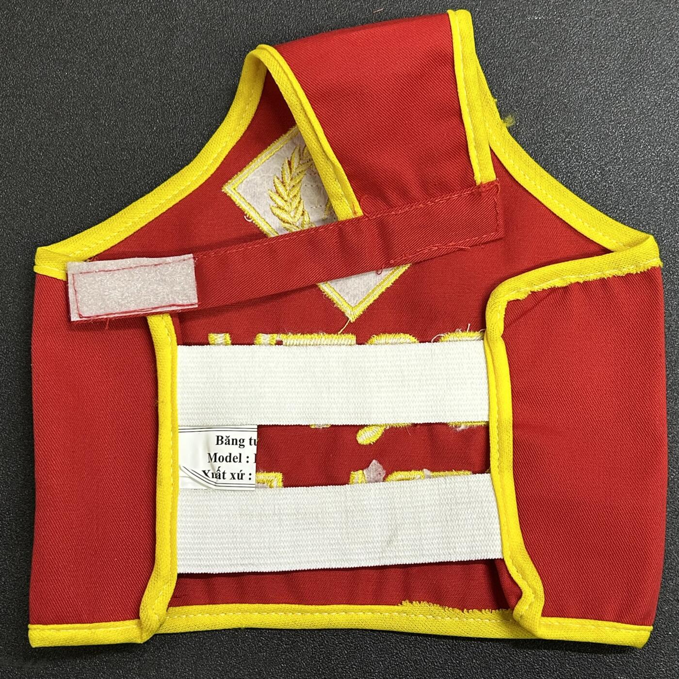 西秦中古拍卖第七十七期 2026马年新春专场 本场拍品年初九发出 越南民兵臂章 少见