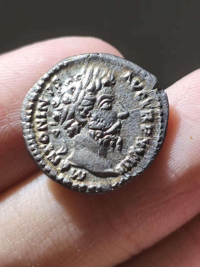 星盘世界钱币二月二十一日初五 世界古典币春节精品大拍 祝各位藏友马年大吉-新年新气象！ - 极美品！国际大热门品种！罗马帝国 公元169年打制 哲人王马可奥勒留第纳尔银币 现在海外涨的最火的就是他了  经典传奇皇帝纲目品种  5年前同品相同题材的CNG都能拍过两千 