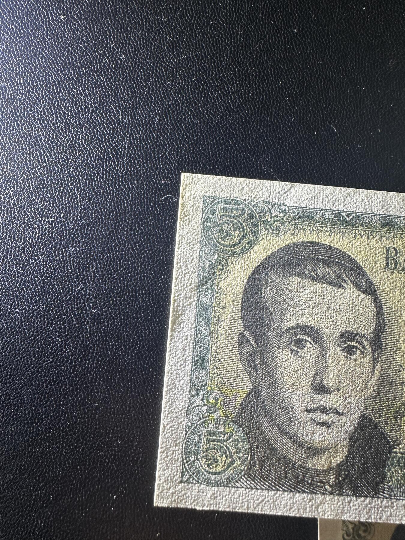 《外钞收藏家》第六百一十期（新年假期场/年后快递恢复正常再发货）（长期征集拍品、欢迎藏友们联系合作） 1951年西班牙5比塞塔 10张一起 大部份全新 1张AU 有几个边角轻微瑕疵