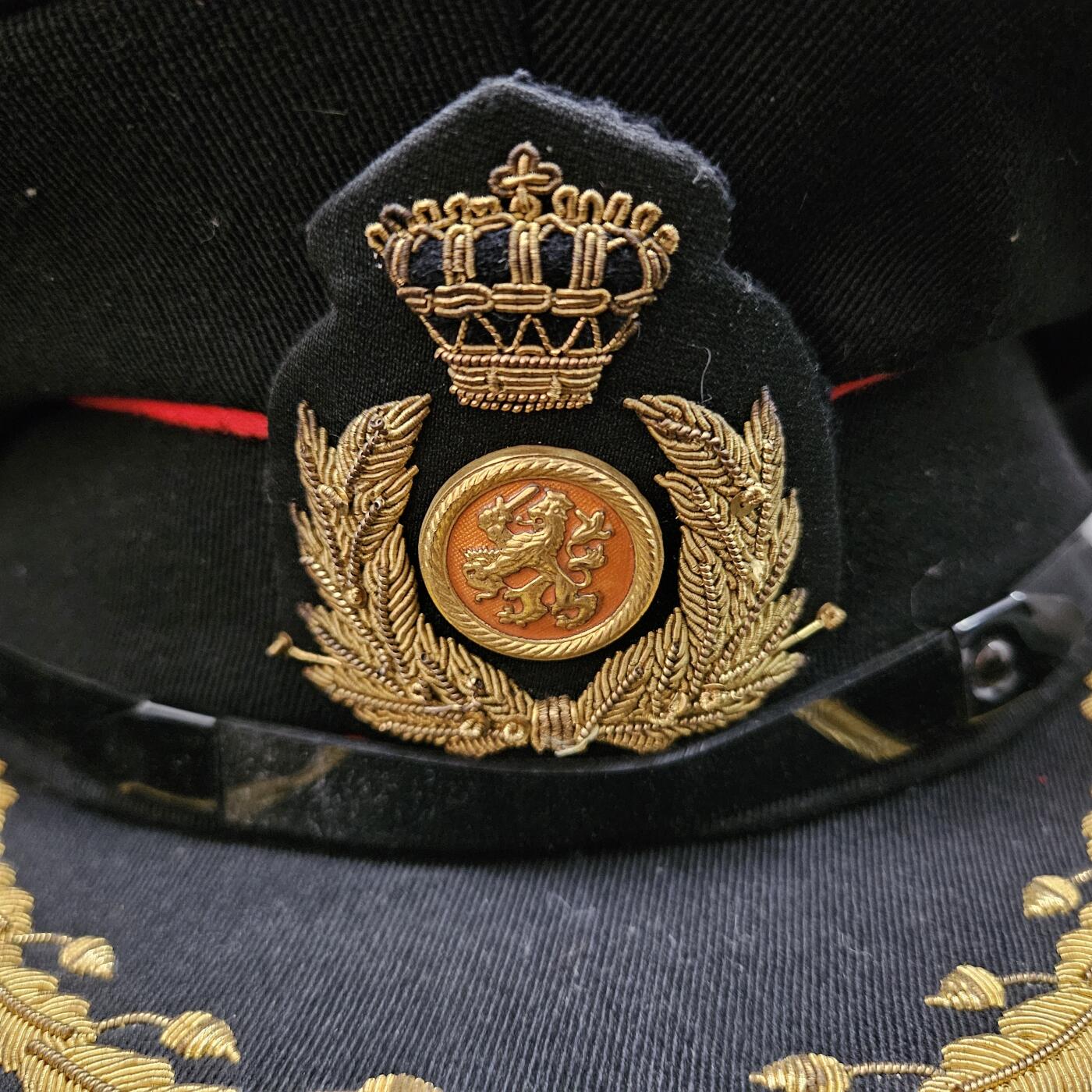 0元起拍勋章 第333期 咸鱼国勋章拍卖专场 2月11日（周三）下午6：00开始 荷兰陆军炮兵校官礼服大檐帽 61cm