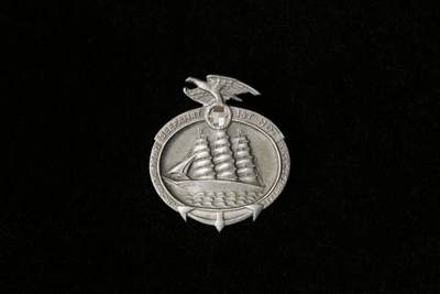 欢庆春节！戎马世界章牌大赏第112期春节大拍  德专场 - 1936年德国海运纪念日徽章 FR. ZIMMERMANN厂造