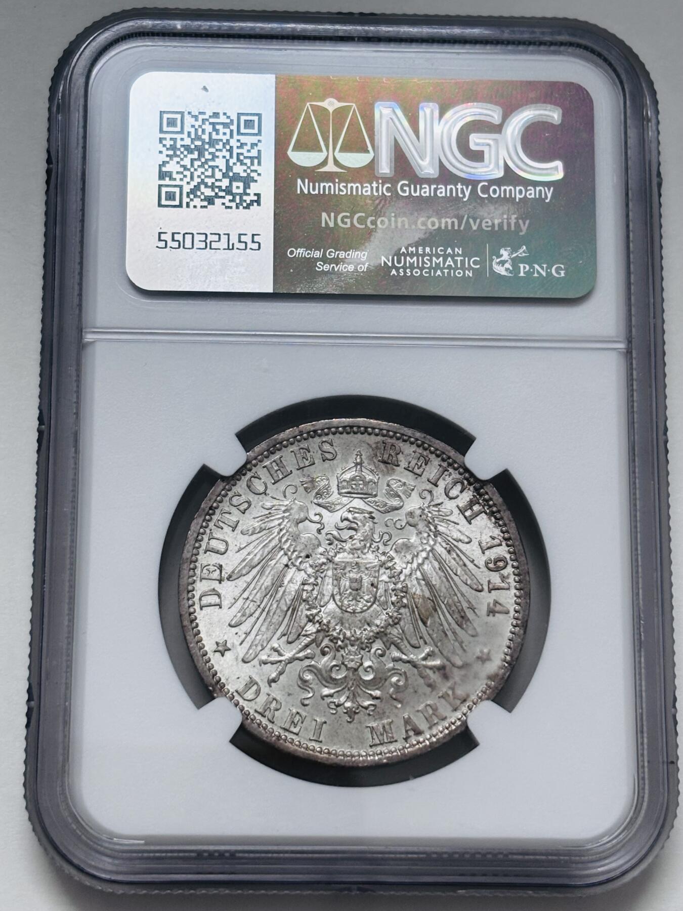 【金马踏春，泉马奔腾】2026 年新年贺岁场，（定于年初五接财神截拍）祝各位老板马到成功，马上有钱，愿岁岁平安喜乐顺遂 NGC MS62 分 1914 年德国普鲁士威廉二世戎装 3 马克银币，原光金光耀眼夺目，收藏投资品