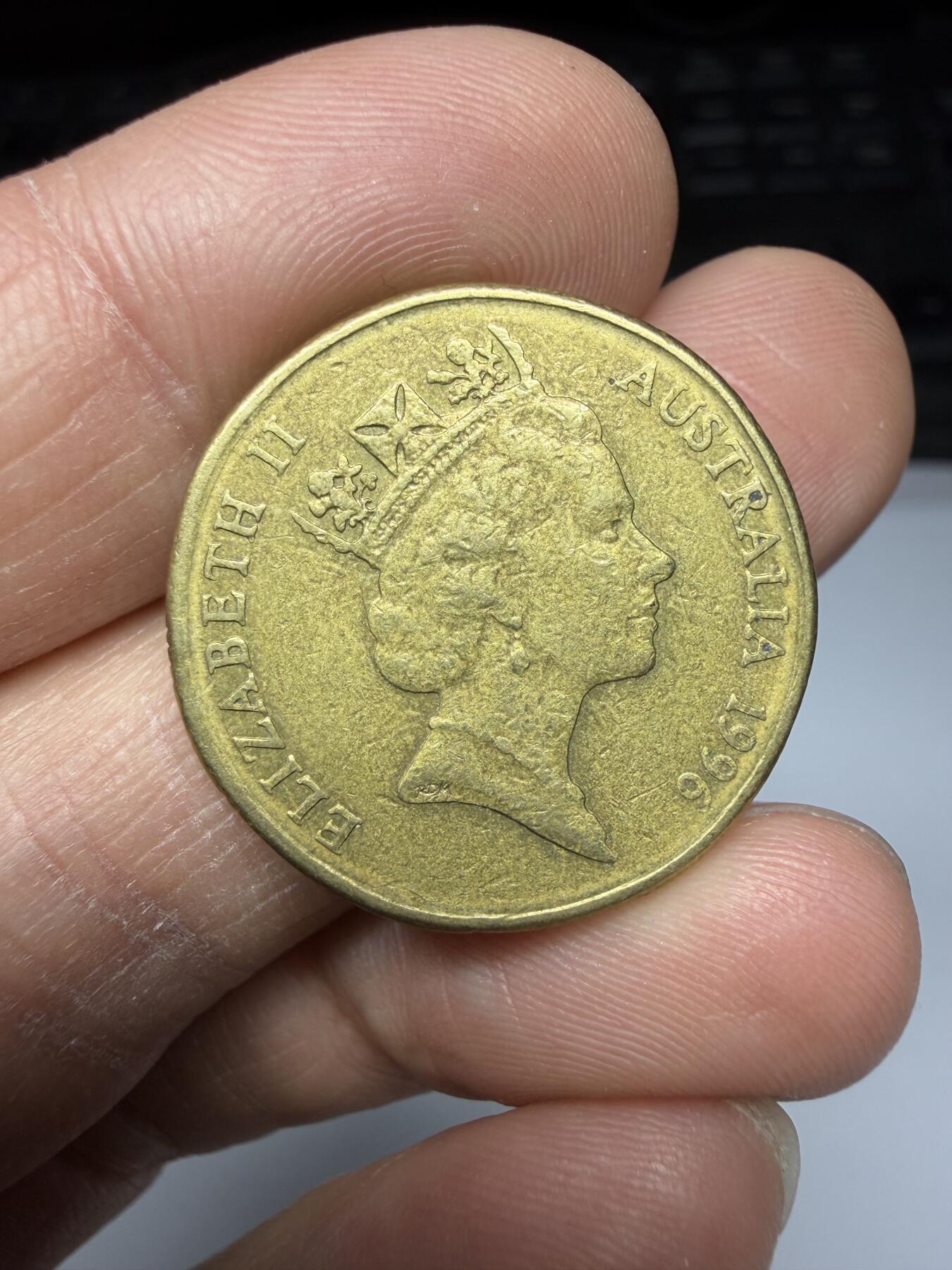 2025年集古藏今外币拍卖第二期-第6场—（总第306拍），可以寄存60天，满160元包邮。 1996年澳大利亚1元