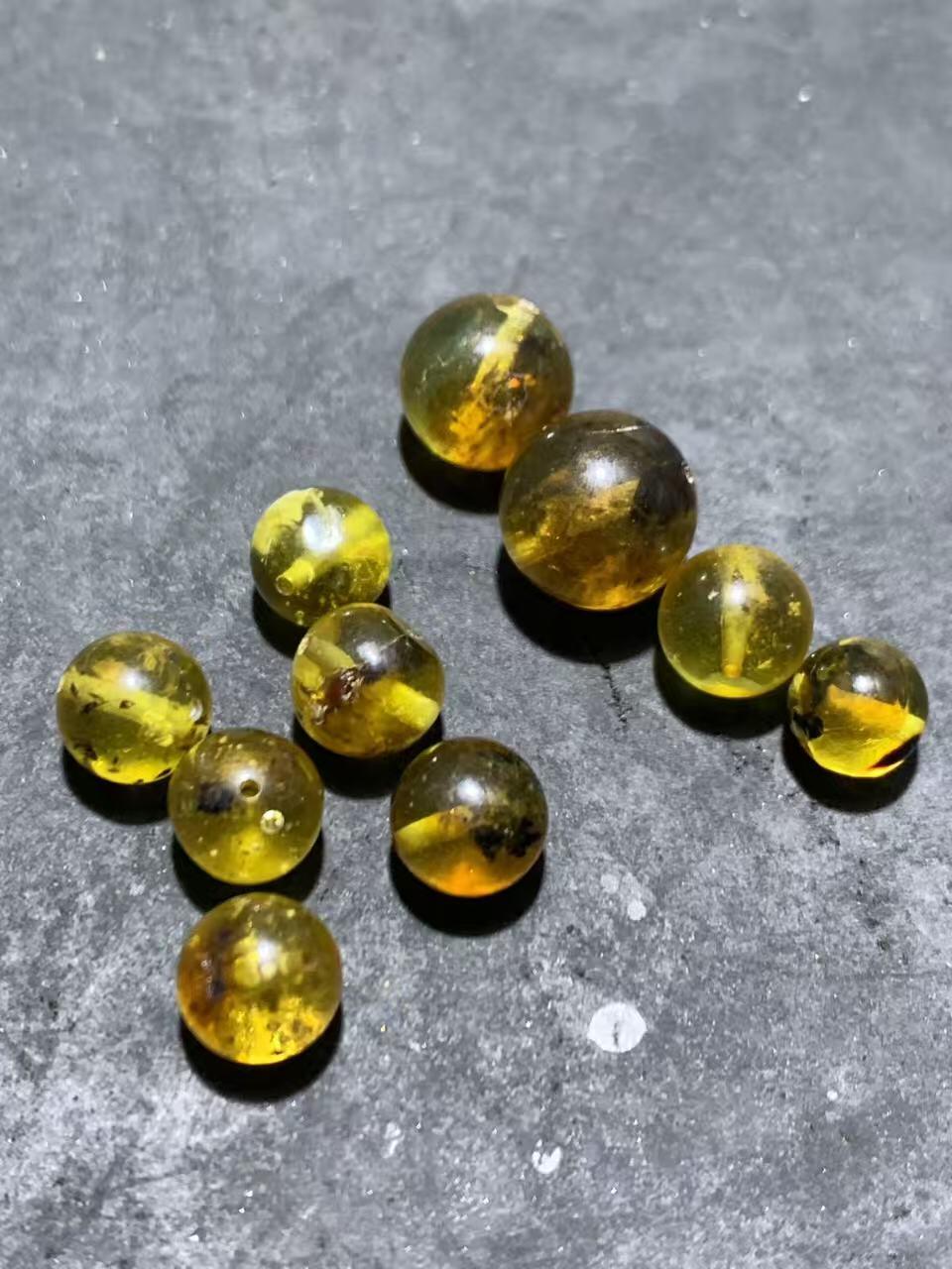 乌克兰原矿金珀通货珠子一组
