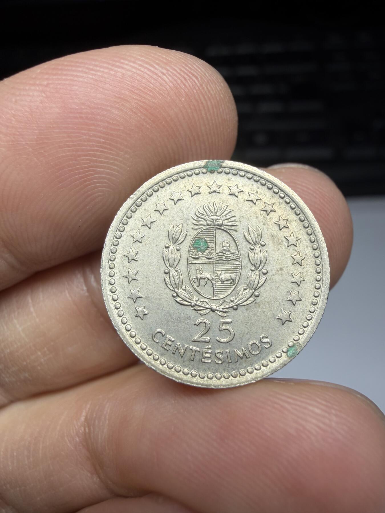 2025年集古藏今外币拍卖第二期-第6场—（总第306拍），可以寄存60天，满160元包邮。 1960年乌拉圭25分