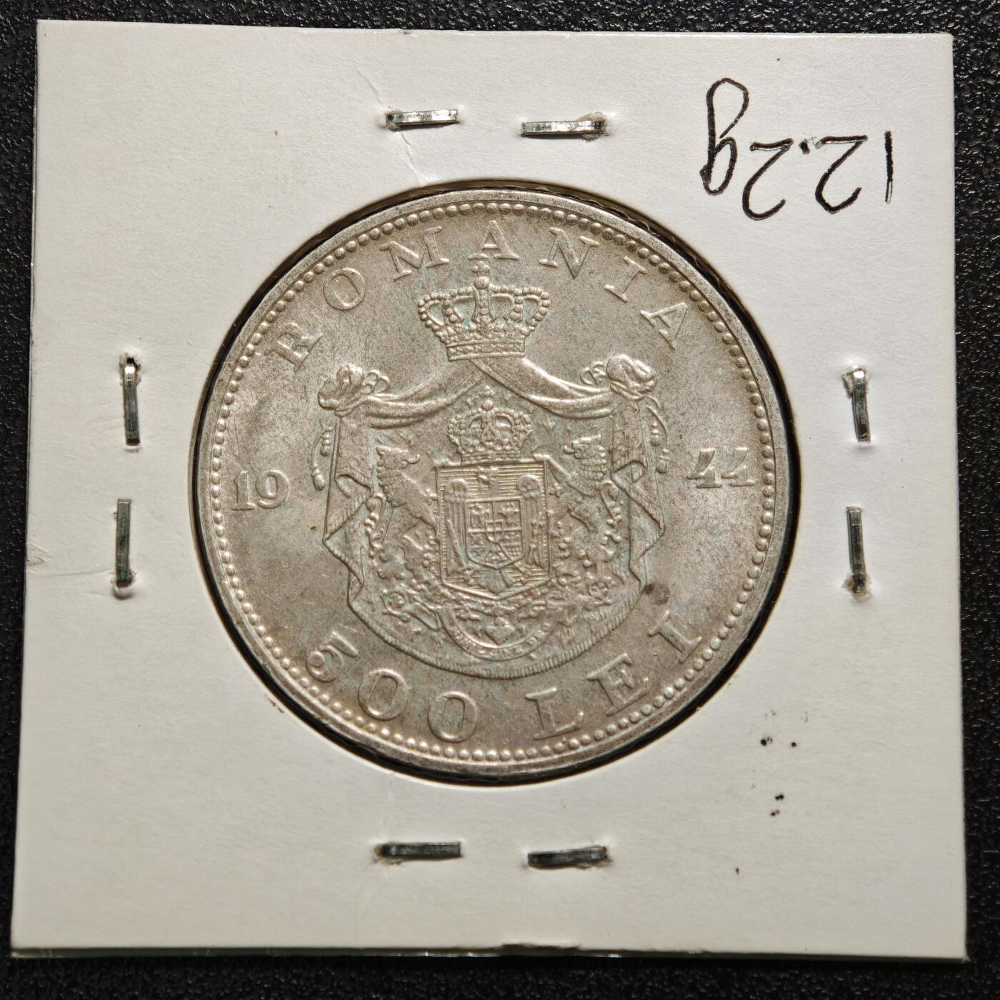 【德藏】世界币章拍卖第165期（拍品征集中~欢迎藏友联系） 老藏家集藏系列之-1944年 罗马尼亚500列伊银币 700银 直径约：32mm；重约：12g 入册20余年·附有当年购入价