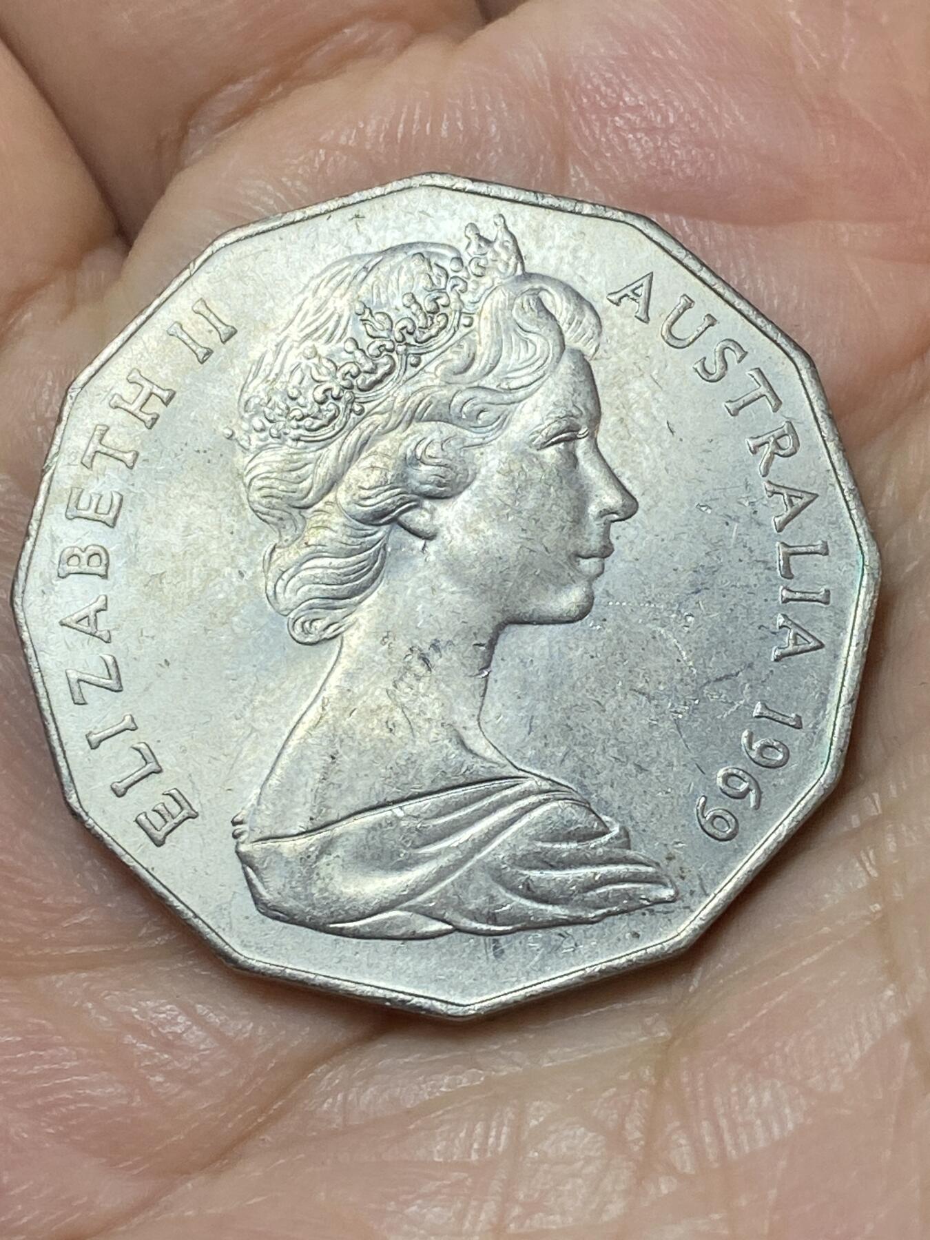 2026年第二十二场(总第一百九十一场）外国好品散币场(免佣金) 早期年份好品–澳大利亚🇦🇺1969年50分(伊丽莎白二世中年花冠，第二版首发年)