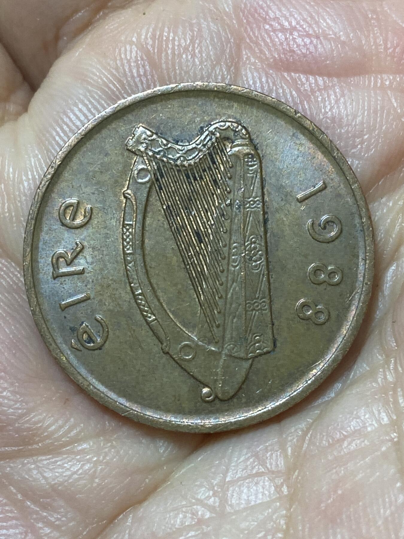 2026年第二十二场(总第一百九十一场）外国好品散币场(免佣金) 爱尔兰🇮🇪1988年2便士(共和国时期第二套第一版，青铜材质无磁版)