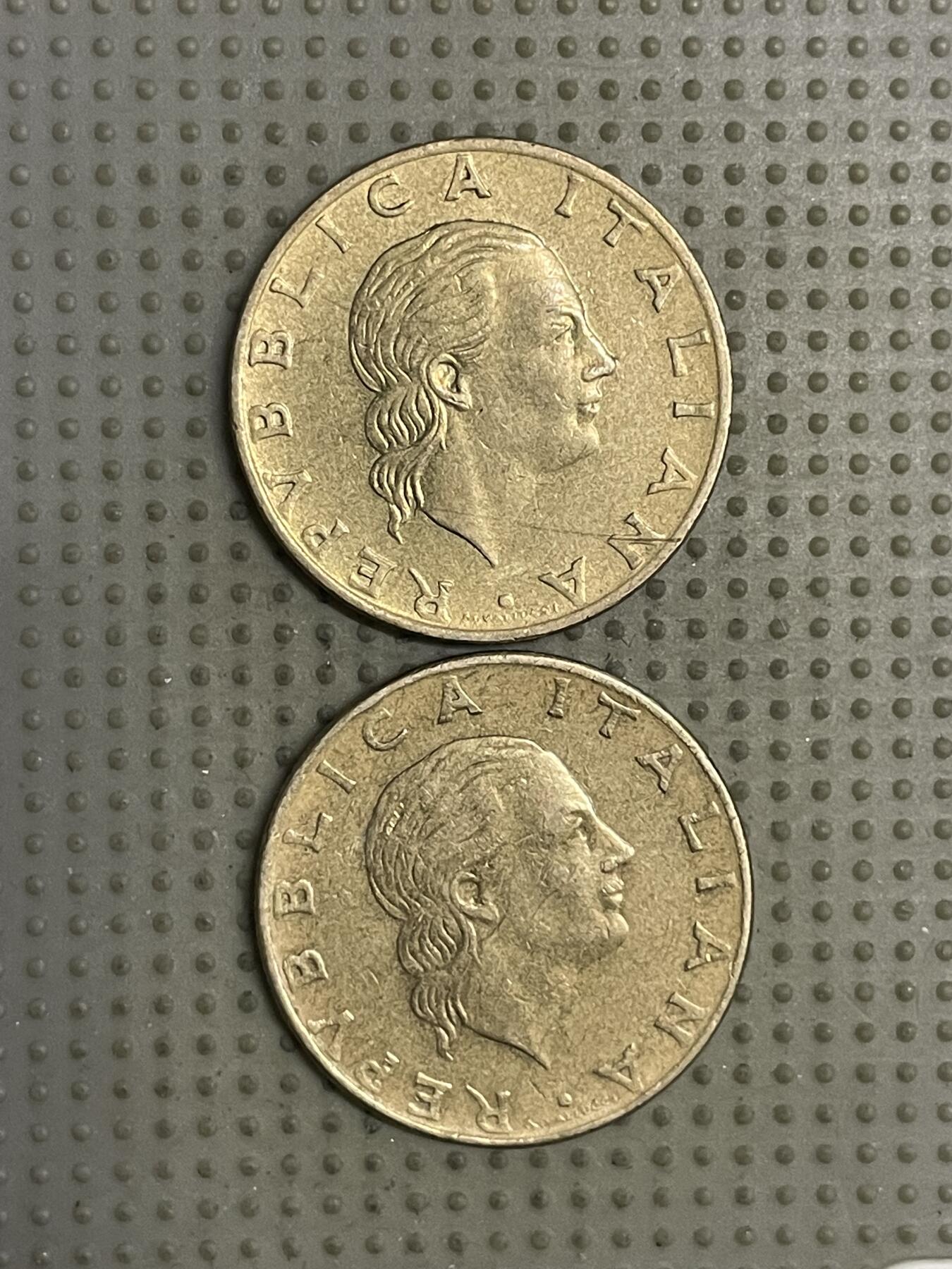 2026年第25场各国散币拍卖（总第175场）年前发货截止到11号 意大利200里拉2枚