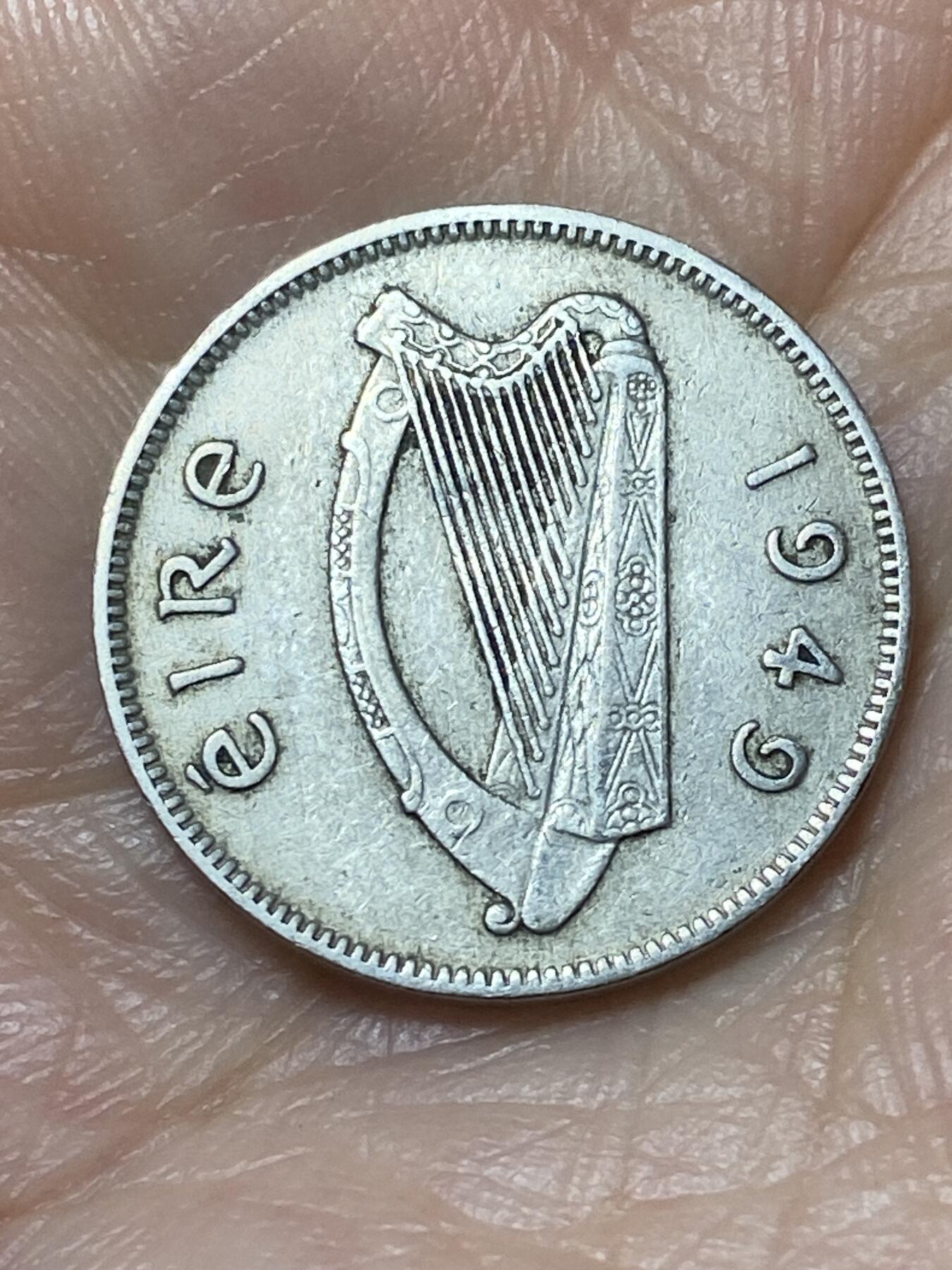 2026年第二十二场(总第一百九十一场）外国好品散币场(免佣金) 爱尔兰🇮🇪1949年6便士(共和国时期第一套第二版)