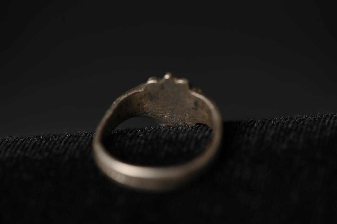 欢庆春节！戎马世界章牌大赏第112期春节大拍  德专场 晚清民国西藏藏地造密宗类信仰戒指 藏银（欧洲来的，有人当德三戒指卖了）