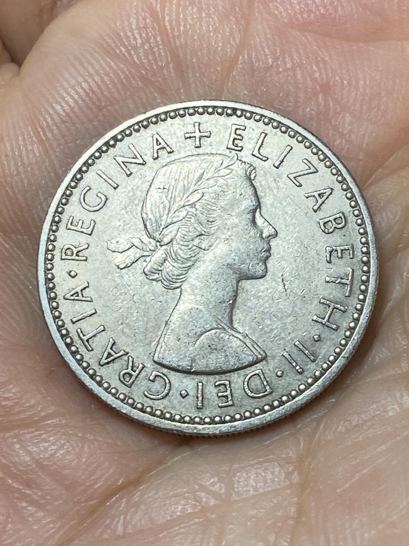 2026年第二十二场(总第一百九十一场）外国好品散币场(免佣金) 稀年–英国🇬🇧1959年1先令(伊丽莎白二世青年桂冠第二版，苏格兰盾徽版，发行量最少年份)