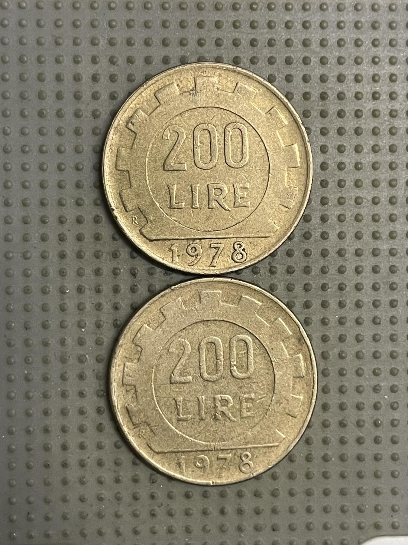 2026年第25场各国散币拍卖（总第175场）年前发货截止到11号 意大利200里拉2枚