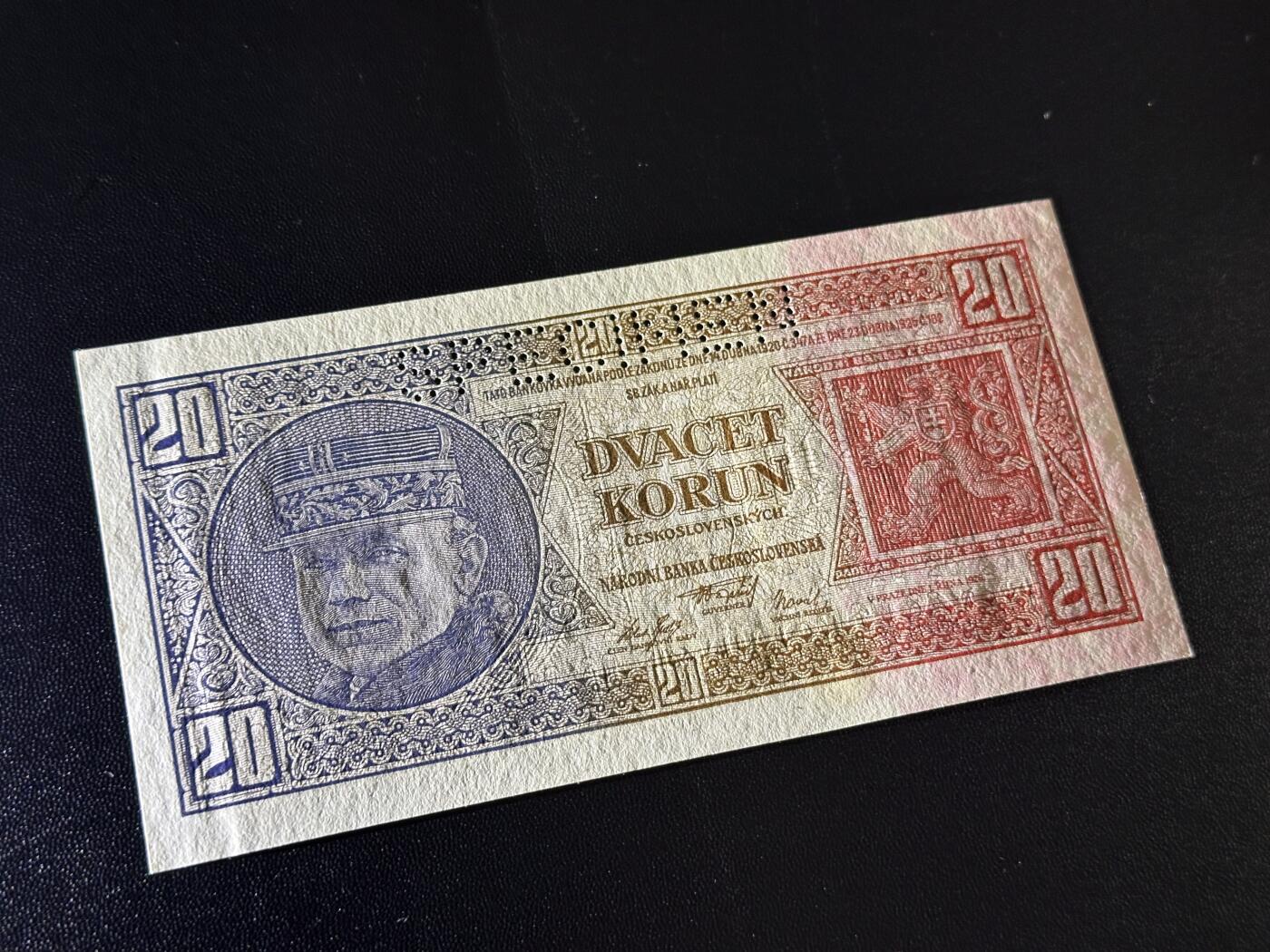 《外钞收藏家》第六百一十期（新年假期场/年后快递恢复正常再发货）（长期征集拍品、欢迎藏友们联系合作） 1920年捷克斯洛伐克20克朗 样钞 全新 轻微荧光不绝