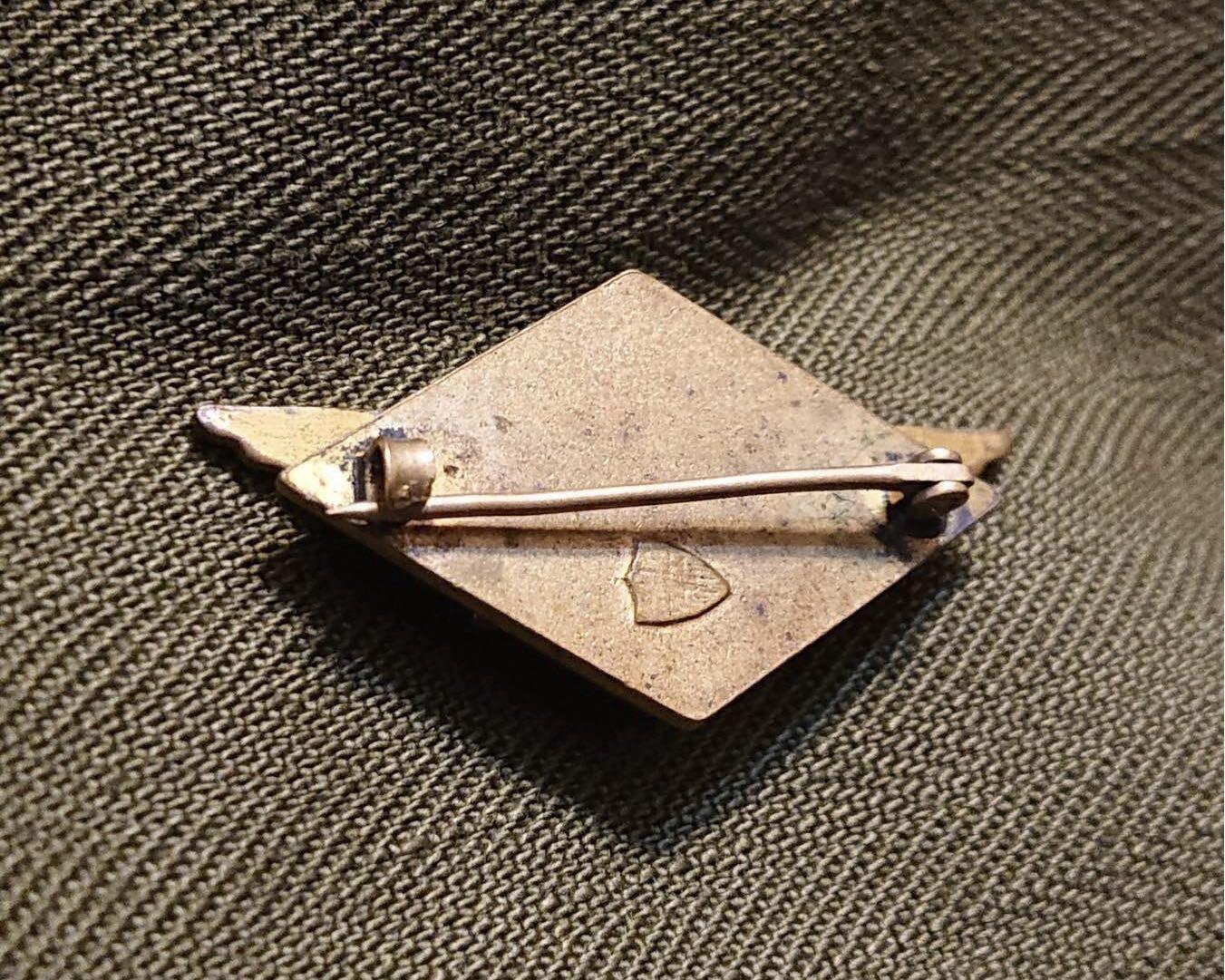 【第伍場】近代勋奖章徽章服饰杂项专场 抗战孤品—第一代留美空军胸针