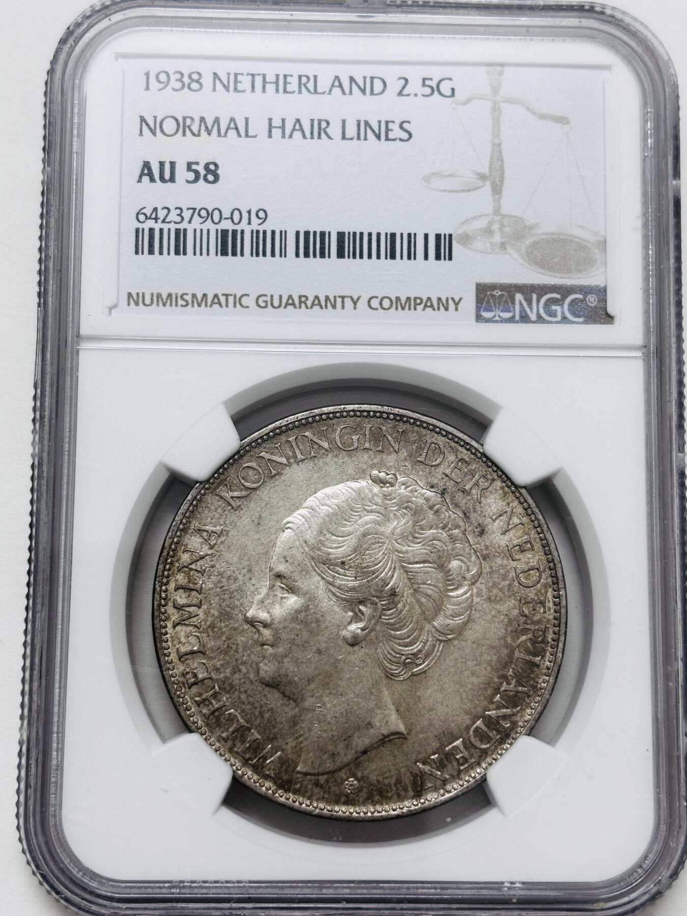 【金马踏春，泉马奔腾】2026 年新年贺岁场，（定于年初五接财神截拍）祝各位老板马到成功，马上有钱，愿岁岁平安喜乐顺遂 NGC AU58 分原光带彩 1938 年荷兰威廉明娜 2.5 盾大银币，25 克 720 银